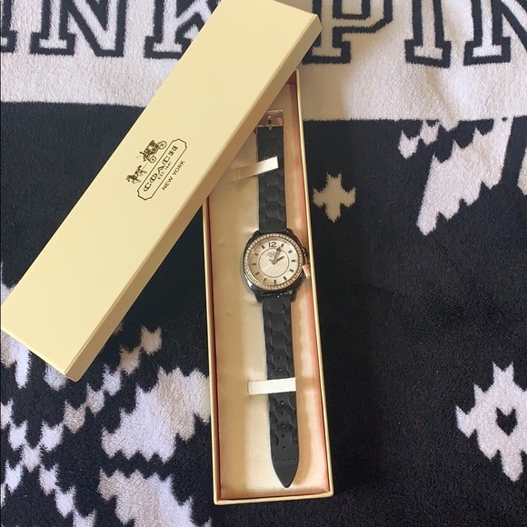 Women’s Authentic Coach Watch - Picture 1 of 3